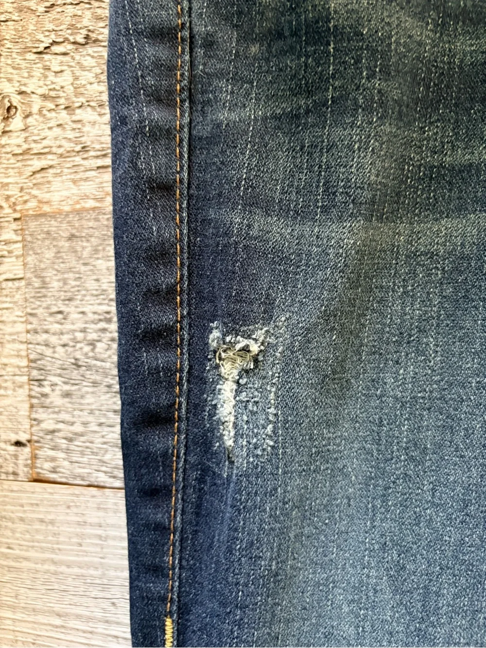 True Religion | "Becky" Y2K Low-Rise Slim Distressed Bootcut Denim Jeans - 32x33 - Picture 9 of 13